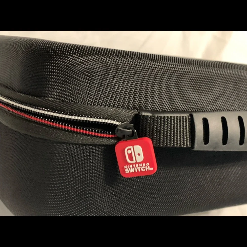 Nintendo Switch Game Traveler Deluxe System Case black